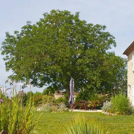 Capmasil Et Bed and Breakfast Virac