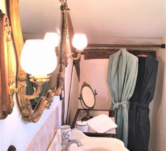 Capmasil Et Bed and Breakfast Virac