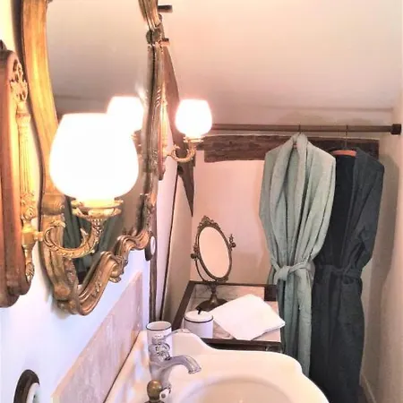 Capmasil Et B&B Virac